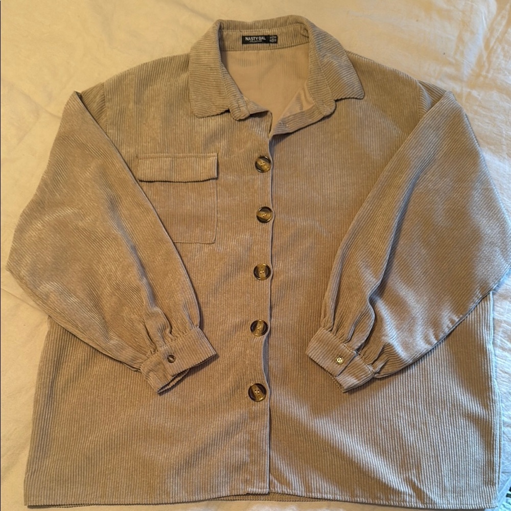 Nasty Gal - Oversized Beige Corduroy Shacket